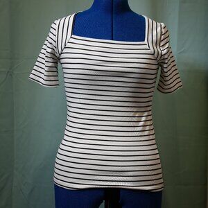 NWOT - AnnTaylor Cotton/spandex top in petite small
